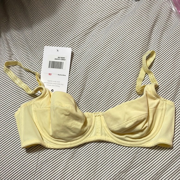 DIOR vintage monogram collection bra ! Unique & limited edition! It’s wow - Picture 3 of 8